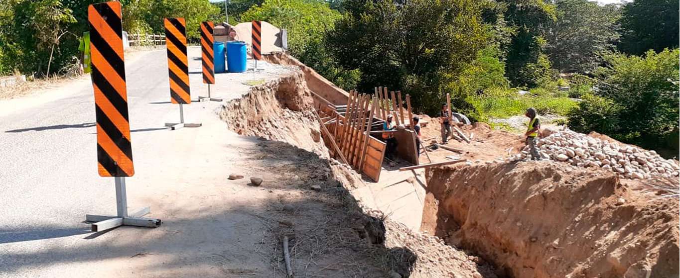 Reconstrucción de camino San José de las flores, Cozoaltepec, Oaxaca