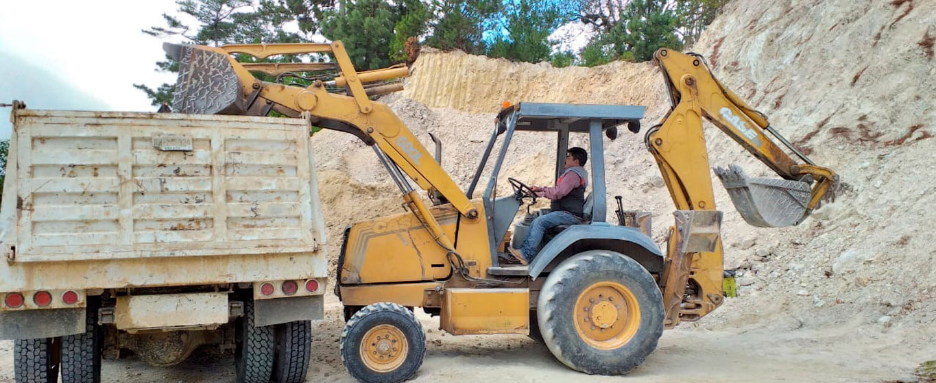 Conservación de camino San Pedro Chayuco