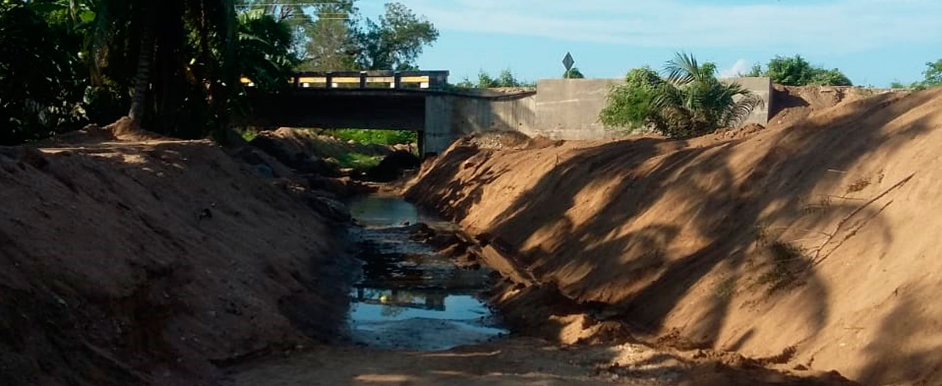 Reconstrucción de camino puente San Antonio, Oaxaca